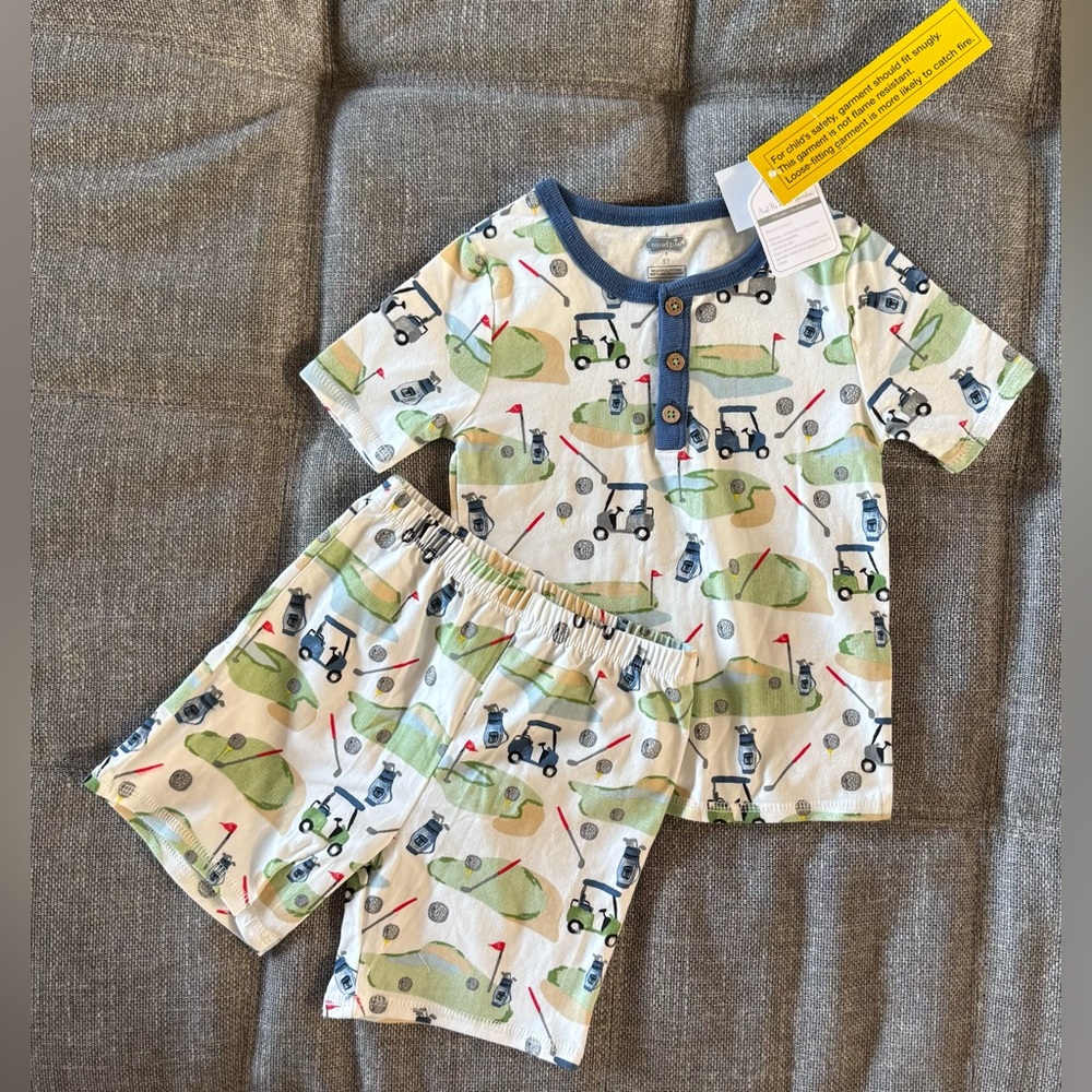 5T—Mud Pie Boys Golf Print Pajama 2 Piece Shorts Set